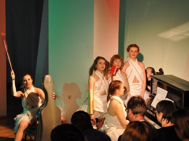 «Гибралтар, где я была девушкой и горным цветком...» (Москва, 2009) «Гибралтар, где я была девушкой и горным цветком...» (Москва, 2009)