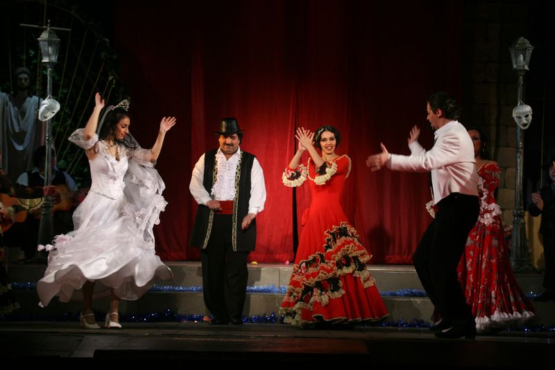 «Колдовская любовь» (Москва, 2003) «Колдовская любовь» (Москва, 2003)