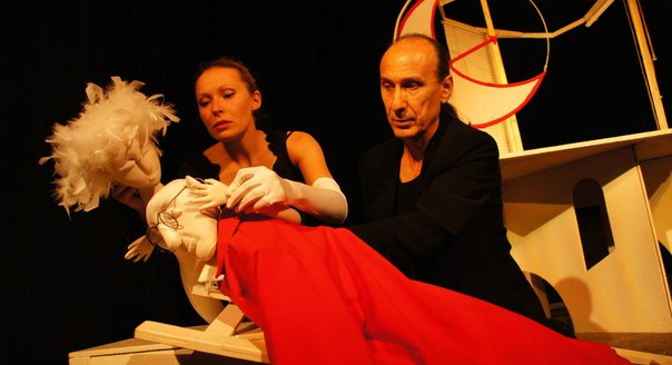 «Любовь дона Перлимплина» (Симферополь, 2003) «Любовь дона Перлимплина» (Симферополь, 2003)